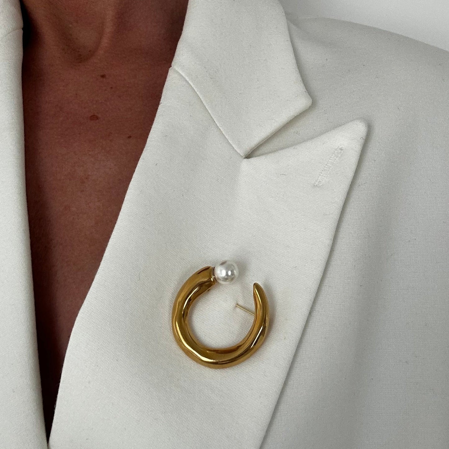 THE ONE Brooche